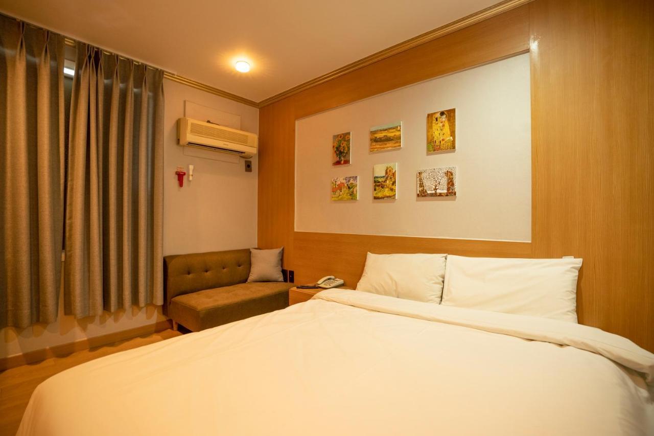 Jeju Stay Hotel Экстерьер фото