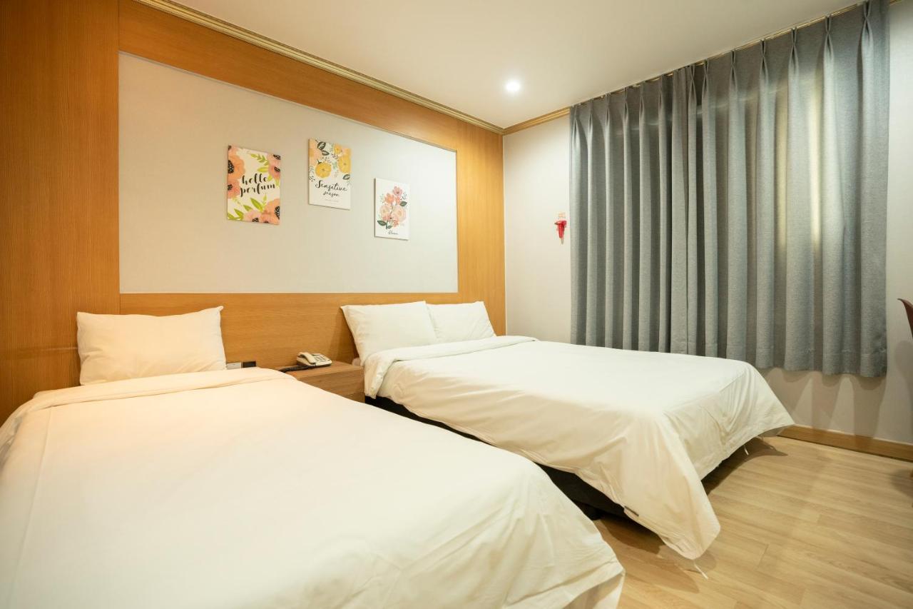 Jeju Stay Hotel Экстерьер фото