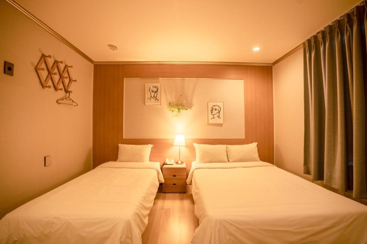 Jeju Stay Hotel Экстерьер фото