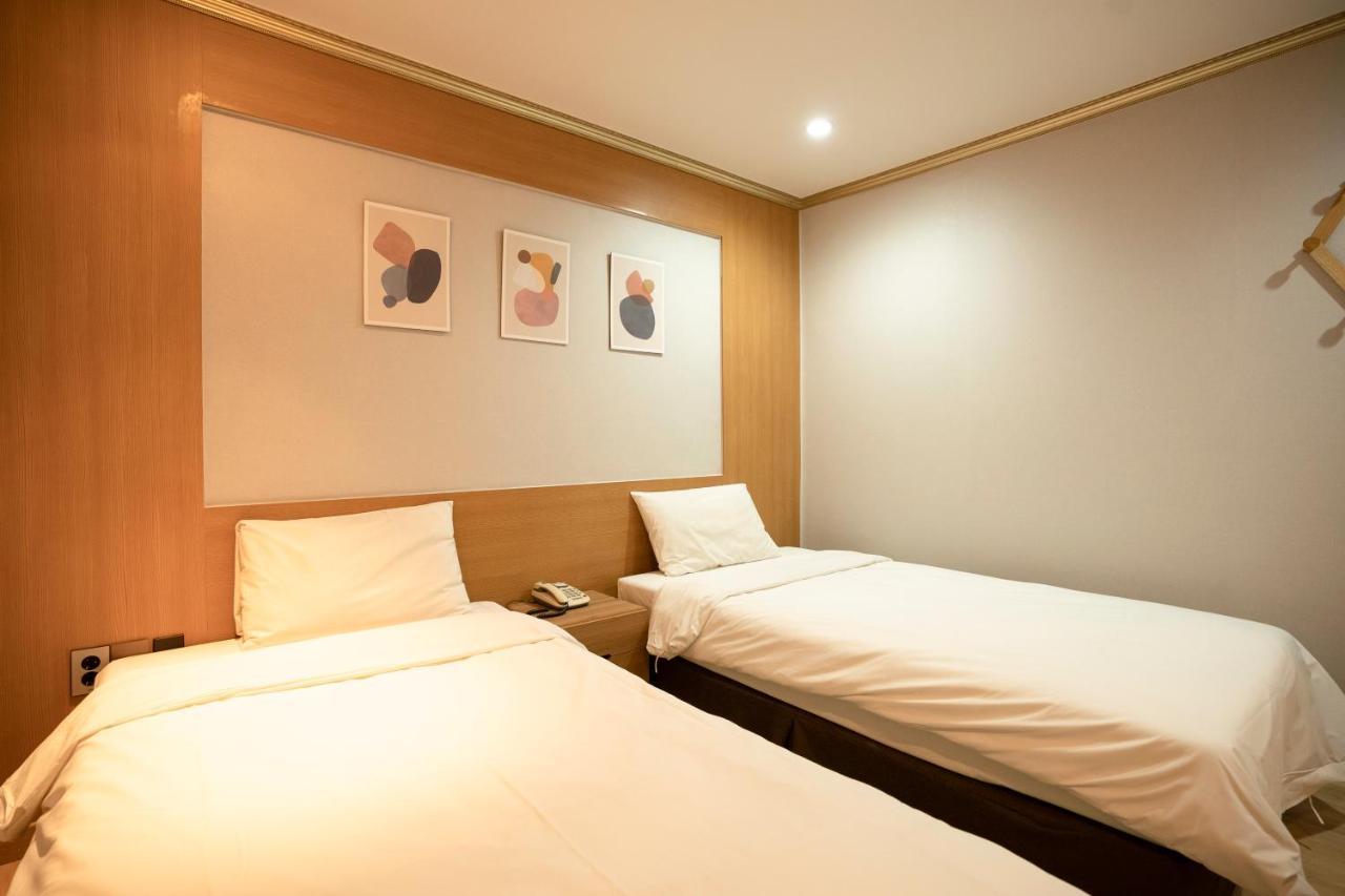 Jeju Stay Hotel Экстерьер фото