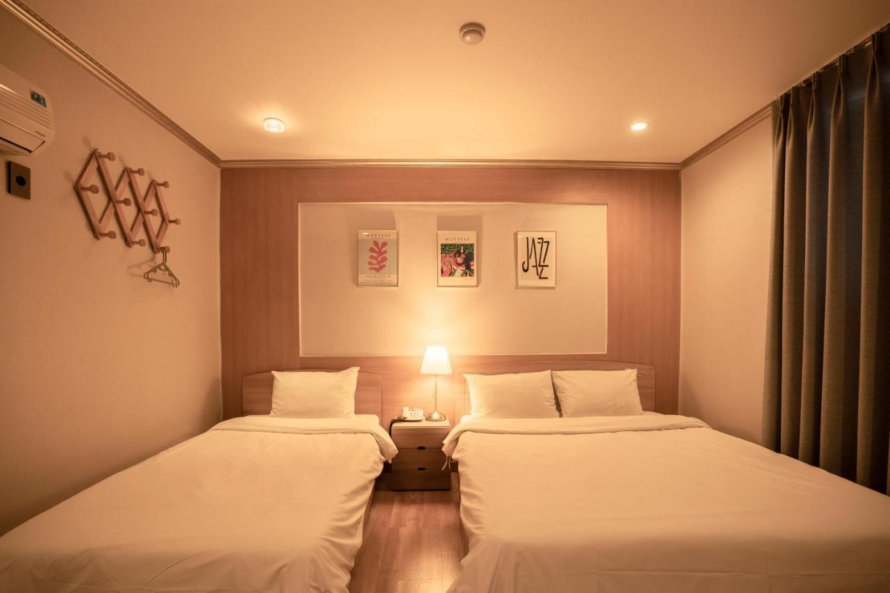 Jeju Stay Hotel Экстерьер фото