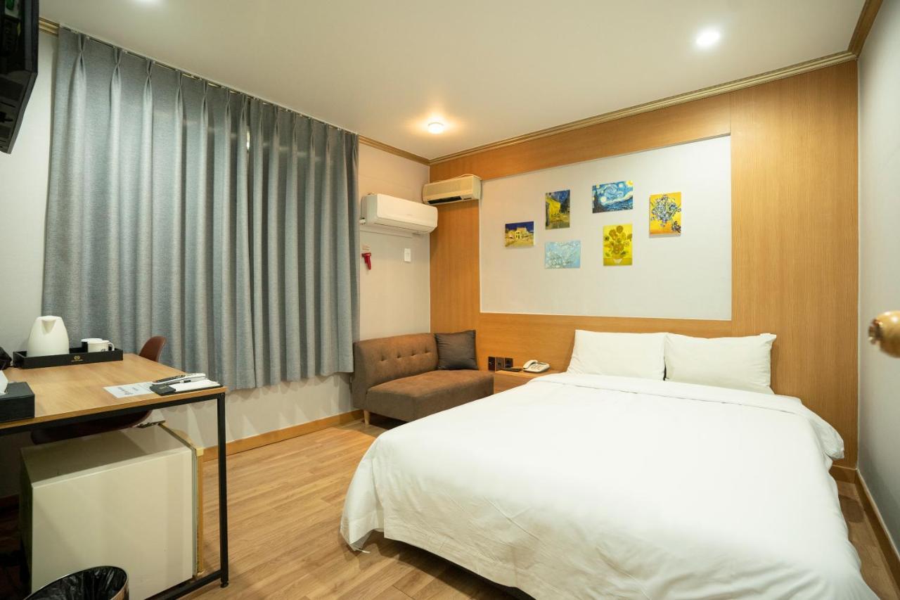 Jeju Stay Hotel Экстерьер фото