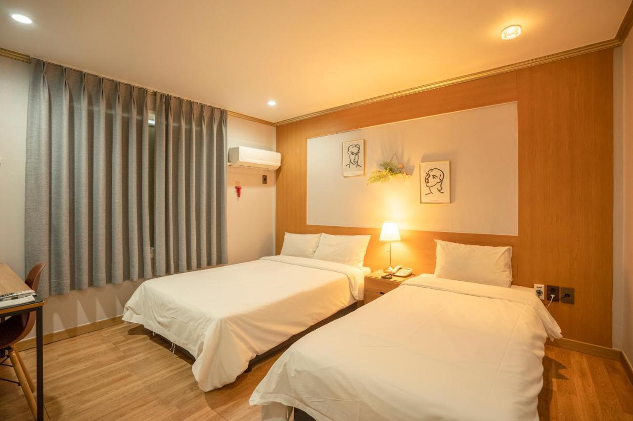 Jeju Stay Hotel Экстерьер фото